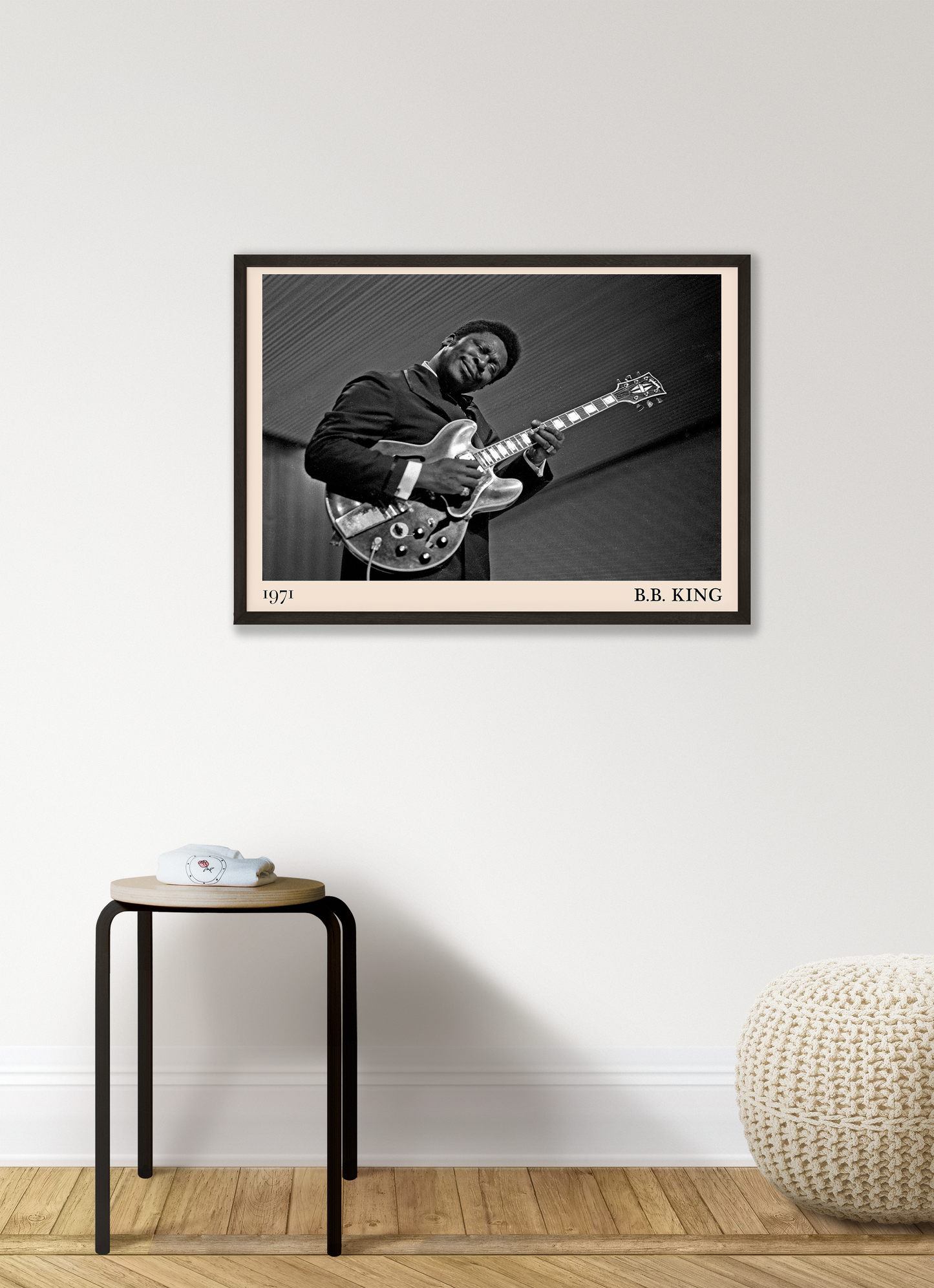 Framed poster of B.B King featuring a photo from the legendary Heinrich Klaffs