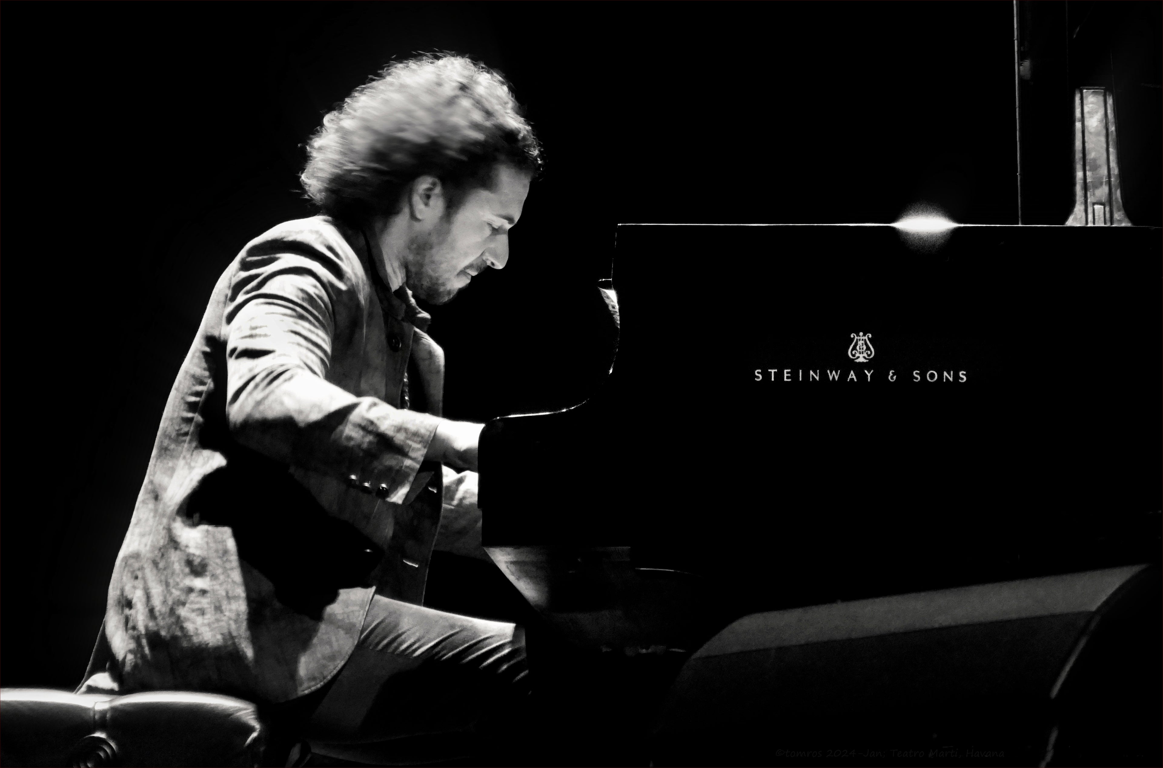 Emmet Cohen at Havana Jazz 